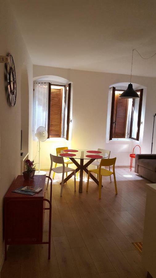 Appartamento Sunrise - Centro Storico N1 Riva del Garda Ngoại thất bức ảnh